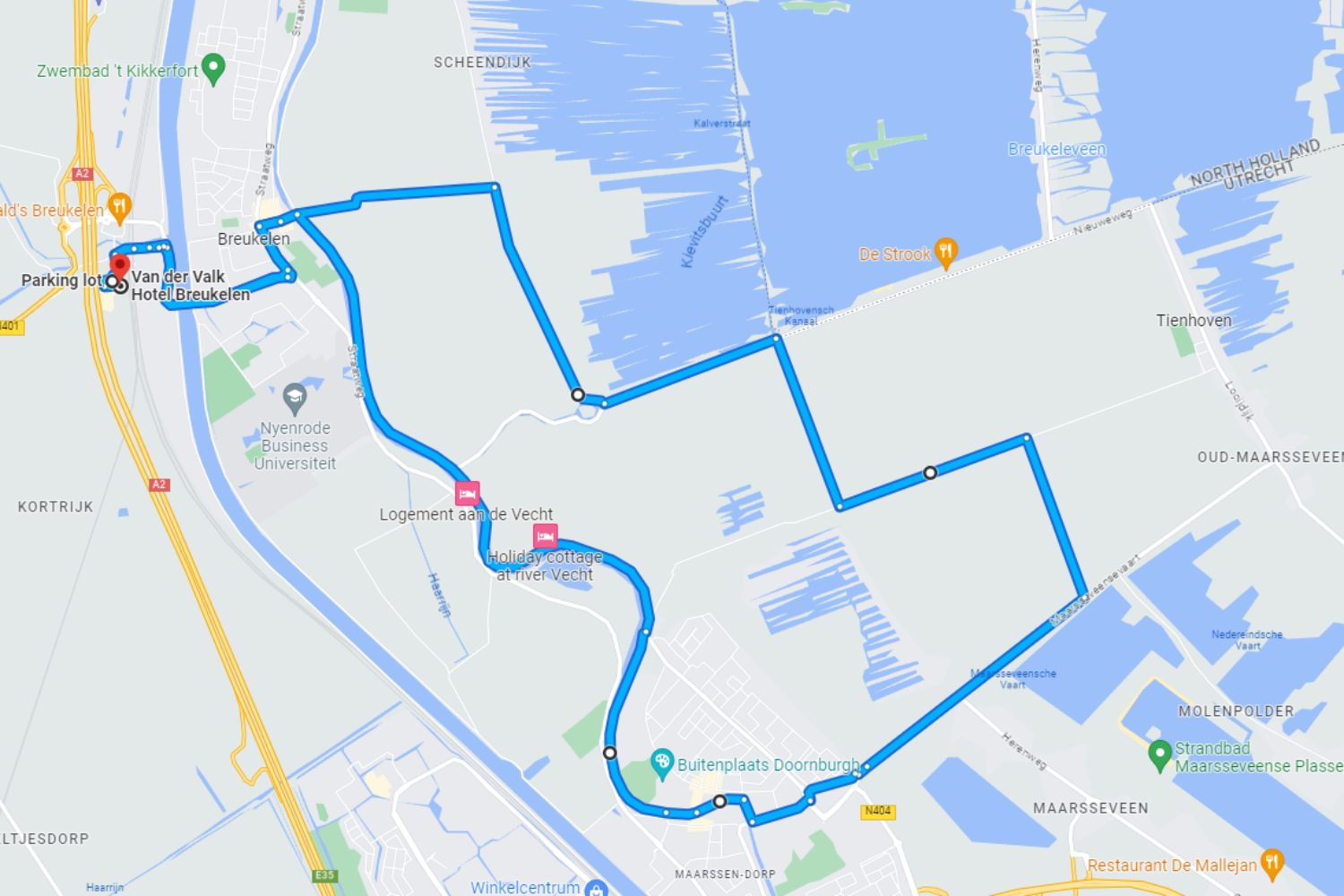 Map of Breukelen, Netherlands with a suggested cycle route that follows the edge of Loosdrechtse Plassen and the river Vecht
