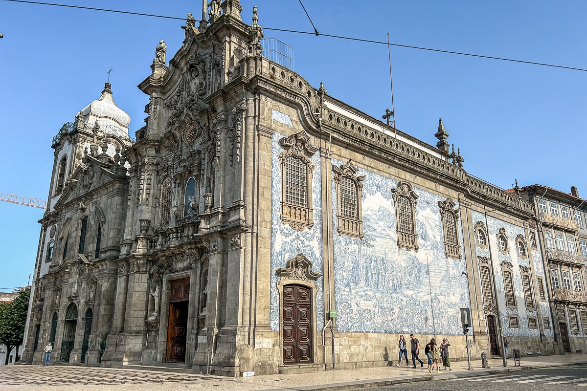 A stone and azulejo tiled church