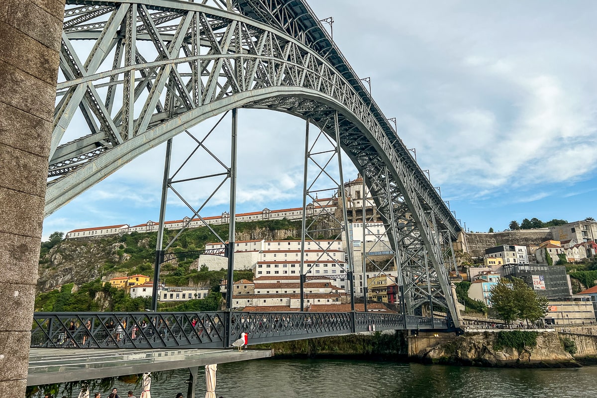 An iron bridge with criss-cross beams
