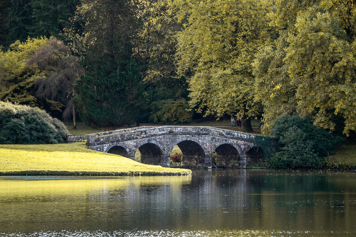 A Palladian bridge over calm water